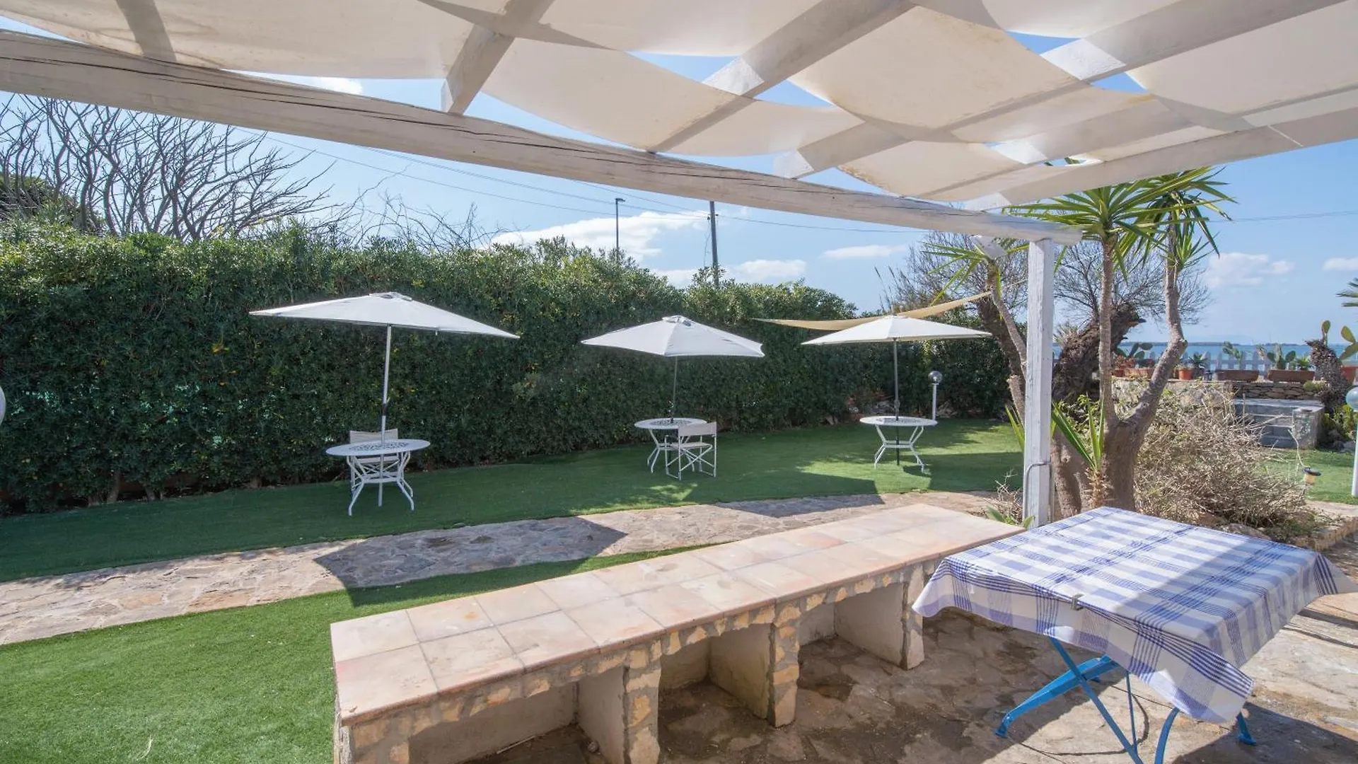 Villa Elpaix Marsala 0*,