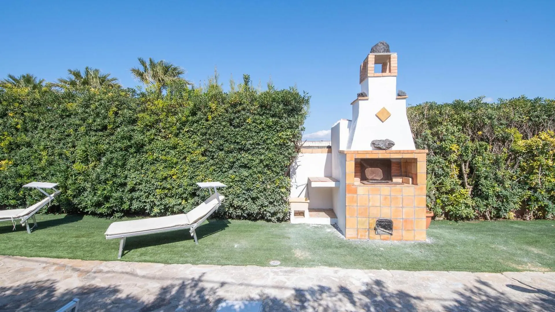 Villa Elpaix Marsala Italy